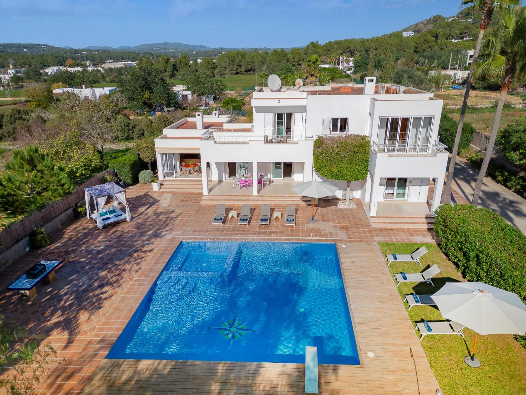 Near Ibiza Town Sleeps 8 - Fluxa